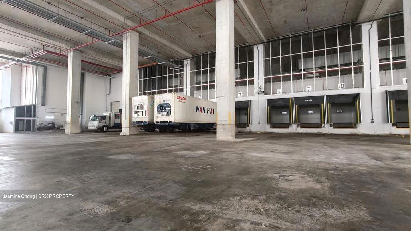 Jalan Besut (D22), Warehouse #639004871